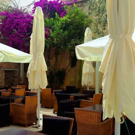 Hotel Grand Olympic 3*
