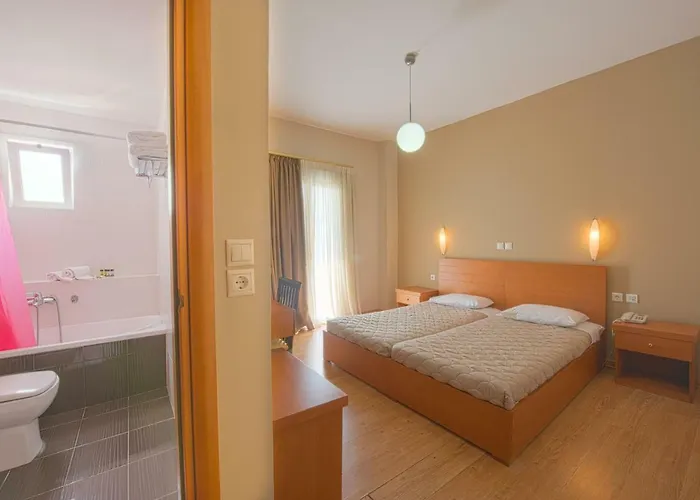 Hotel Grand Olympic 3*