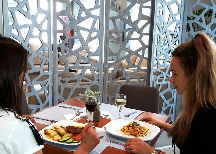 Grand Olympic Hotel 3*